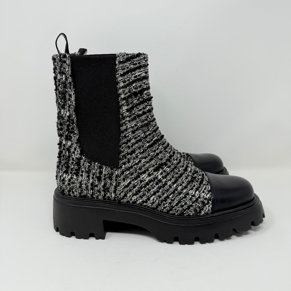 New Stuart Weitzman Emerson Chelsea Bootie Tweed Sz 9.5 - Picture 4 of 13